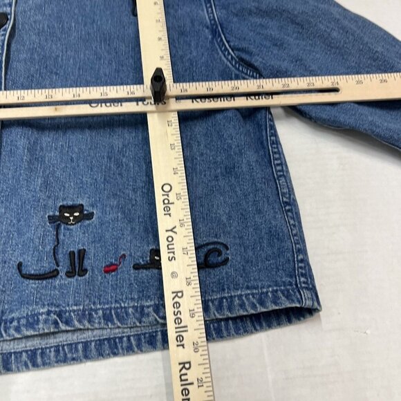CJ Banks L Denim Shirt Embroidered Cat Kitty‎ Button Down Crazy Cat Lady Casual - Picture 7 of 10